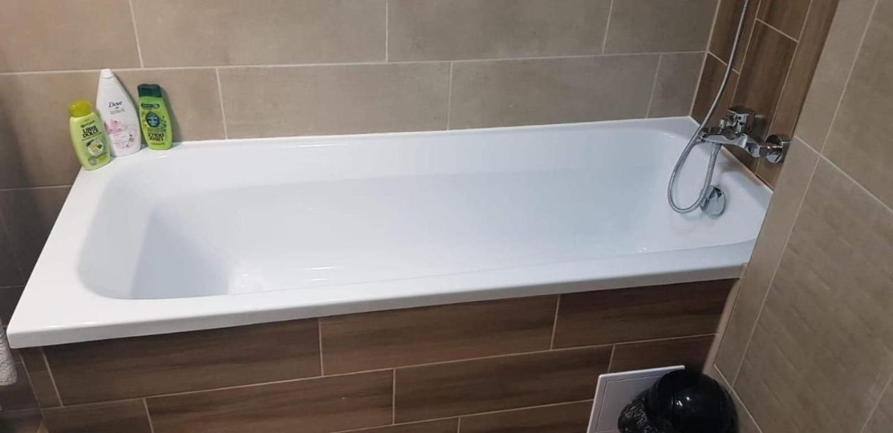 Apartament Modern Ioan Popasu Apartman Brassó Kültér fotó