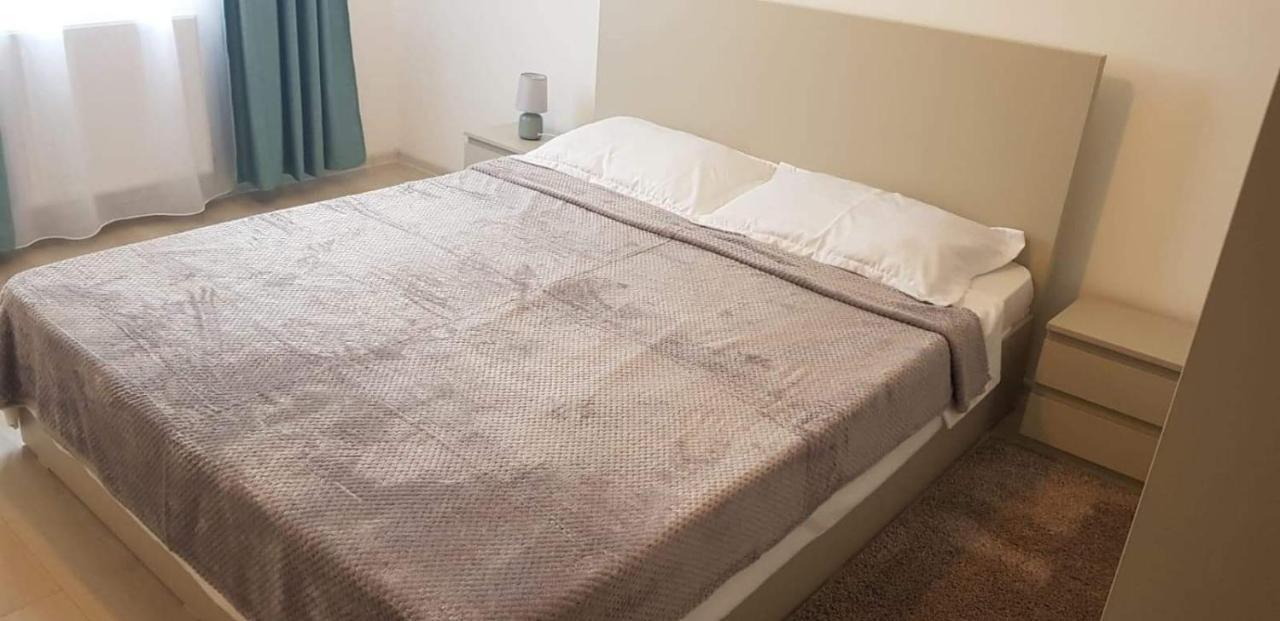 Apartament Modern Ioan Popasu Apartman Brassó Kültér fotó