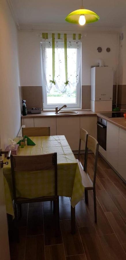 Apartament Modern Ioan Popasu Apartman Brassó Kültér fotó